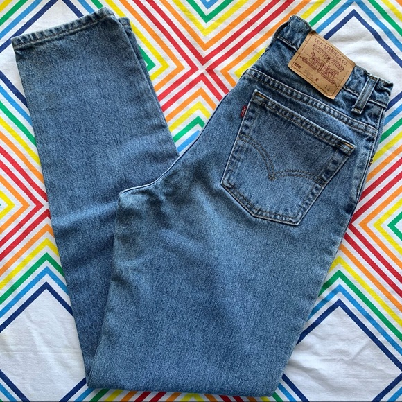 Levi's Denim - Vintage Levi’s 550 relaxed tapered leg 90s jeans